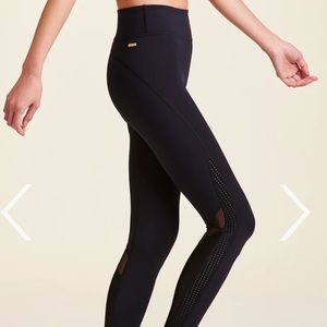 Black Heroin Performance Leggings